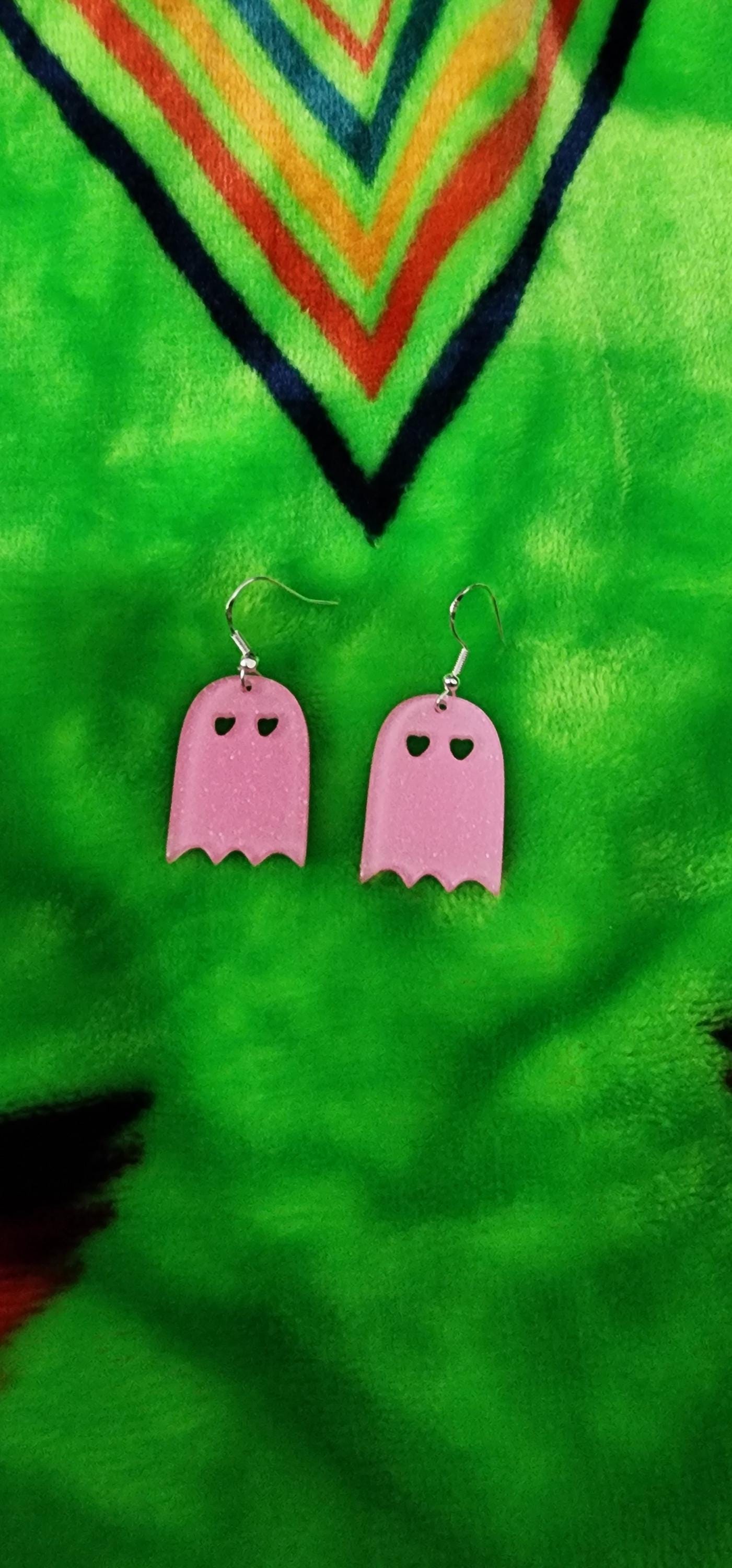 Pink Ghost Earrings – Spooky Cute Statement Jewelry, Halloween Charm, Girly Goth Accessory, Fun Handmade Gift for Her - Thumbnail 4
