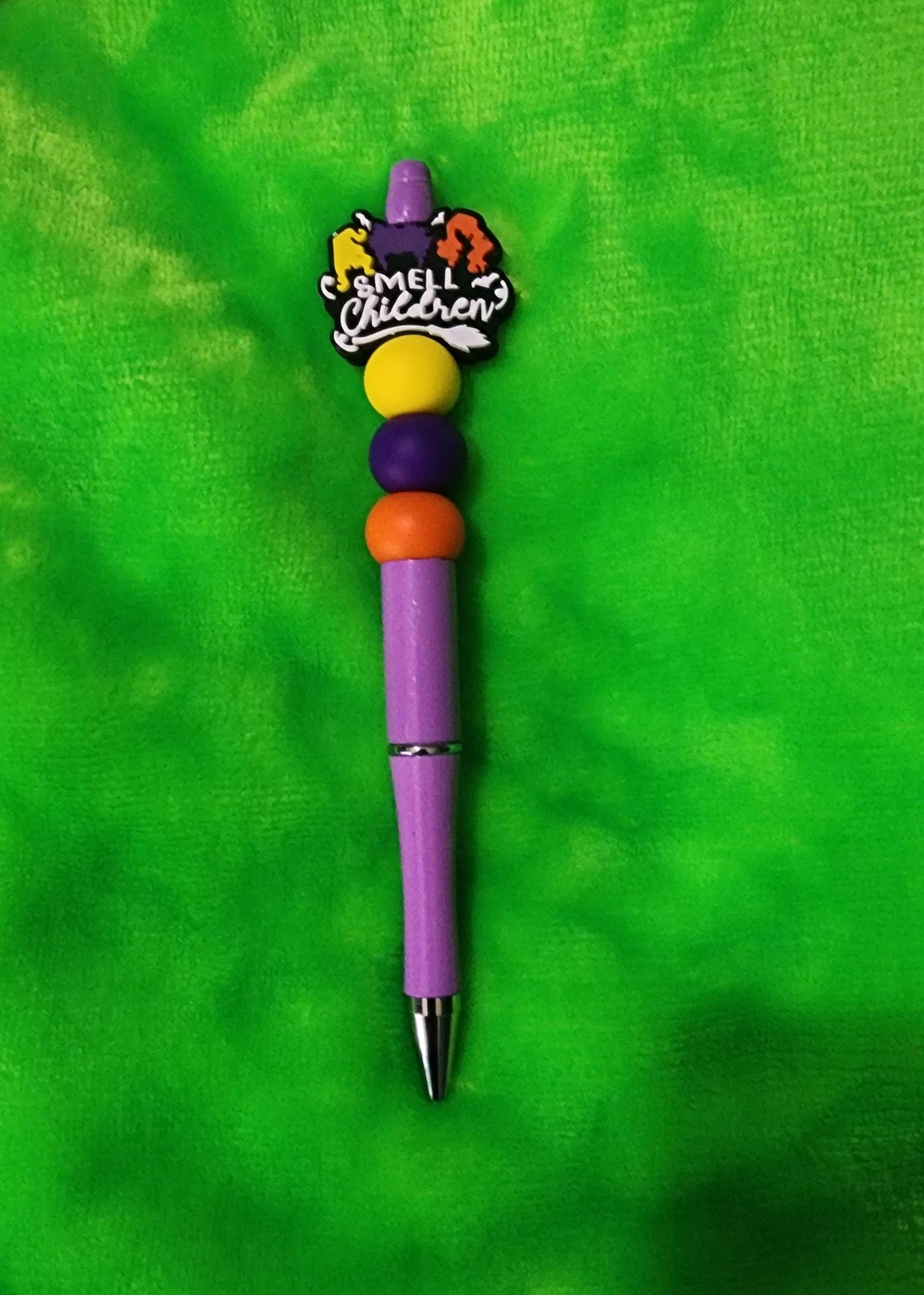 Hocus Pocus Inspired Beaded Pen: Witchy Halloween Writing Accessory - Thumbnail 2