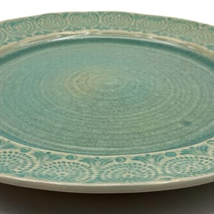 Anthropologie Old Havana Mint Dinner Plate | Crackle Glaze | Portugal | Embossed | 11" image 3