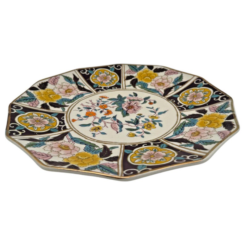 Plato de postre Bibi de Anthropologie / Ciruela / Floral / Pájaro / Ribete dorado / Ensalada / Guarnición / 23 cm imagen 4