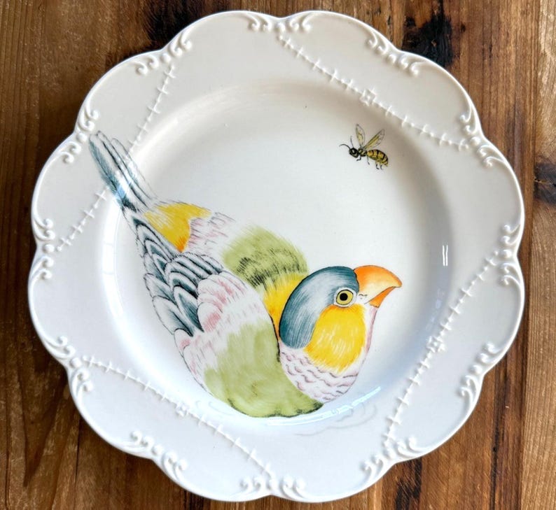 Anthropologie Madeleine Marx Dinner Plate | Bird | Parrot | Bee | Scalloped Edge | Nature | 10" image 1