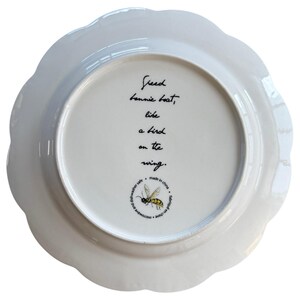 Anthropologie Madeleine Marx Dinner Plate | Bird | Parrot | Bee | Scalloped Edge | Nature | 10" image 7