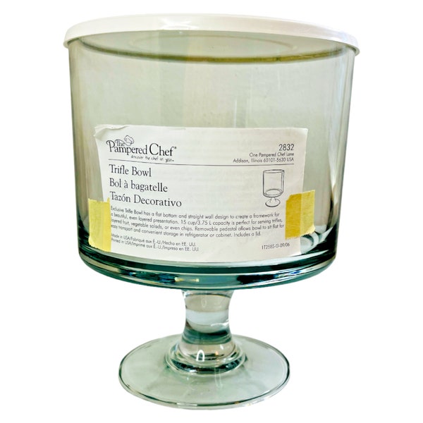 Pampered Chef Glass Trifle Bowl, Stand, and Plastic Lid #2832 | 9.5" x 8"