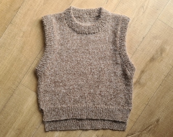 Knit vest chunky Sleeveless sweater Cozy and stylish knitted vest Casual sleeveless sweater Warm weather knit vest