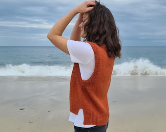 Vintage Argyle Sweater Vest Top 70s 80s Navy Blue Knit Vest