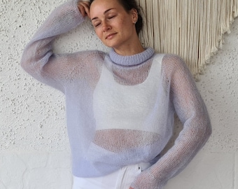 Handgebreide crop top van mohair: slouchy boho-trui met één schouder