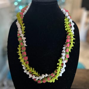 triple strand pikake/pakalana/pink lokelani entwined