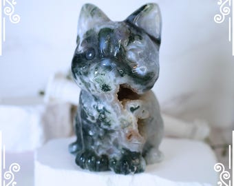 Kattenbeeldje van mosagaat: dierfiguur van Druzy Crystal