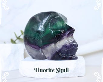 Fluorietkristallen schedel: groen snijwerk, unieke decoratie (1,9 lb, 2,9 inch)