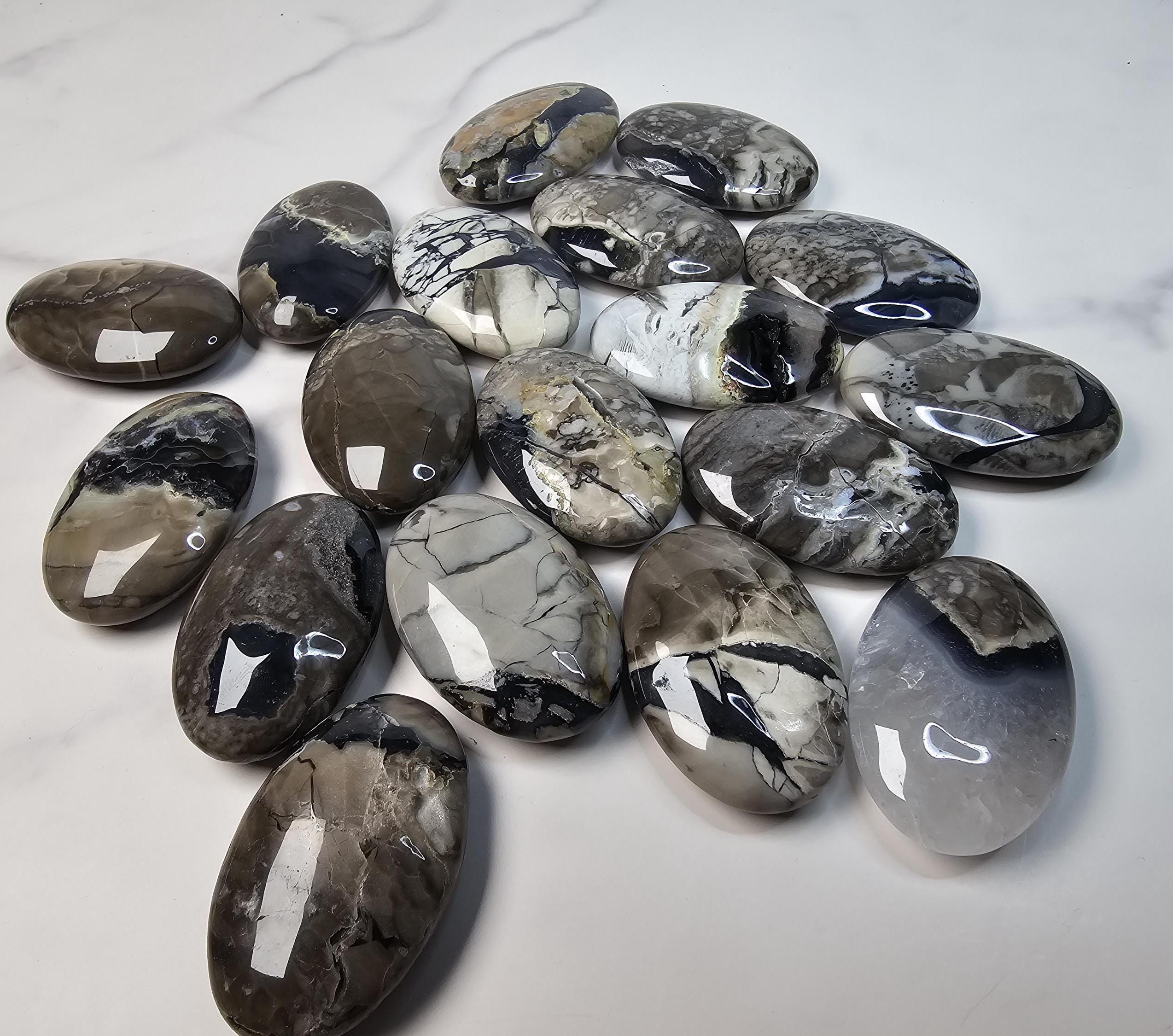 Volcano agate - Etsy 日本