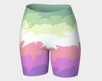 Groovy décalé, éclectique, tourbillonnant, marbré, bohème, trippy, abstrait numérique, drapeau de la fierté, genderfae, polyester, short de yoga