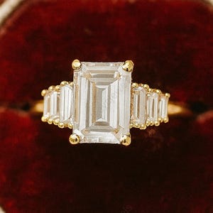 Vintage Moissanite Verlobungsring mit Smaragdschliff, Baguette Versprechen Hochzeitsring, 14K Gold Jahrestag Ring für Frauen, Art-Deco-Vorschlag Ring,