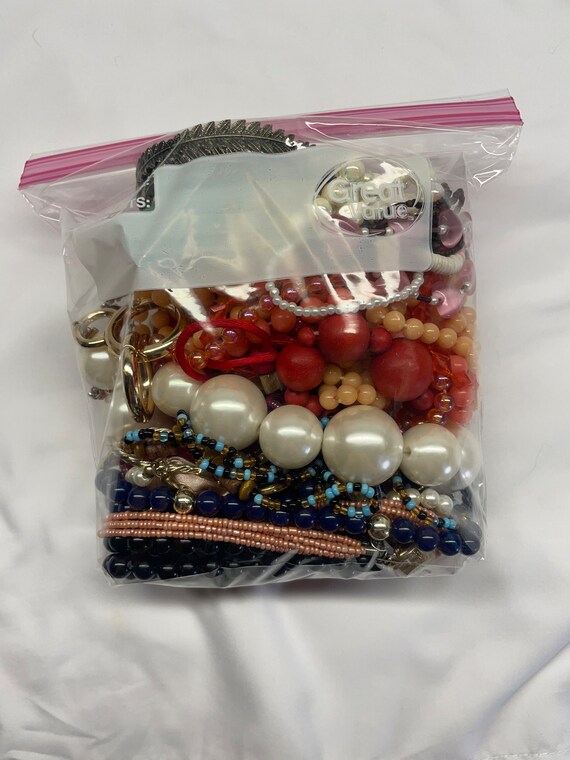 Bag of Mixed Vintage Jewelry