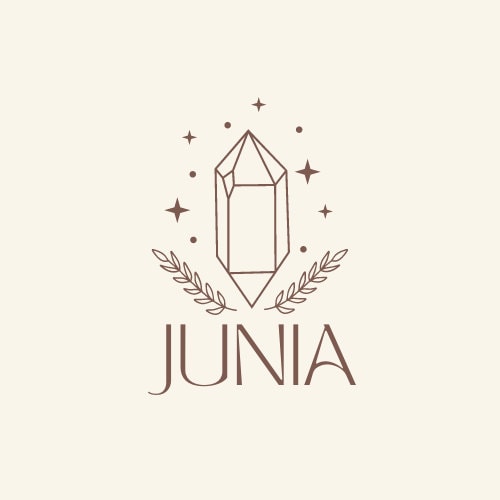 Etsy profile picture for @junia