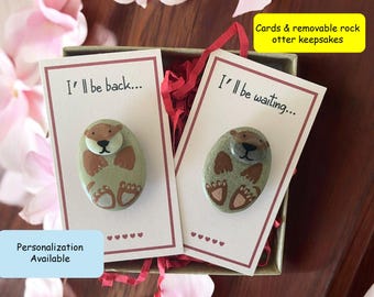 Ciottolo di lontra personalizzato con biglietto: regalo a lunga distanza