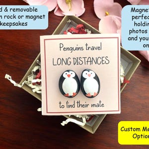 Souvenirs et carte personnalisés de galets de pingouin, cadeau de relation de longue distance, vous me manquez, cadeau de départ, souvenir de déploiement pour des photos