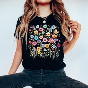 Wildflower tshirt, wilde bloemen shirt, bloemen tshirt, bloem shirt, cadeau voor vrouwen, dames shirts, beste vriend cadeau, Cottagecore tshirt