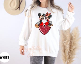 Mickey Minnie Shirt, Disney Couple Sweatshirt, Disney Tshirt, Mickey Mouse, Minnie Mouse, Disney Sweater, Disney Cruise, Disneyland Shirt