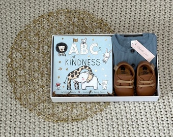 baby gift box, Baby Shower gift, baby gift basket, Gender Neutral Baby Gift, Curated Baby Gift, baby gift newborn, new baby gift box