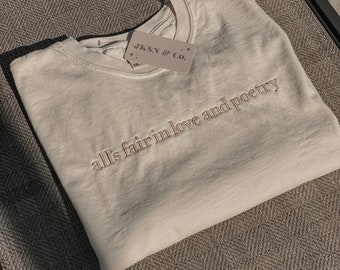 T-shirt brodé poésie TTPD| Chemise poètes torturés | T-shirt TTPD Inspo | T-shirt Tout est juste dans l'amour | T-shirt TTPD | Cadeau Swiftie | Poètes torturés