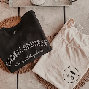Moletom bordado com logotipo personalizado — Design de logotipo bordado, moletom com logotipo, moletom bordado personalizado, logotipo, logotipo com zíper de um quarto