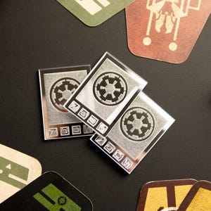 Star Wars Imperial Credit Zilveren tegoedchips voor Sabacc en kaartspellen. Acryl lasergesneden | Uit één stuk |  Zilveren spiegelkleur | Eenzijdig