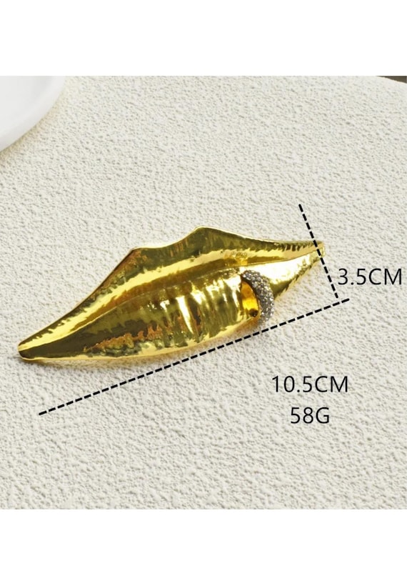 Golden Lips Adjustable Ring – Exaggerated Alloy S… - image 8