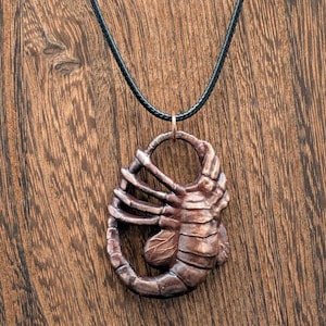 Alien Face Hugger Pendant (copper plated)