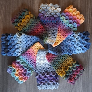 Dragon scale fingerless gloves