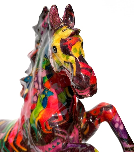 BREYERの立ち上がる馬の置物 BREYER01 馬フィギュア: VECTORFORCE