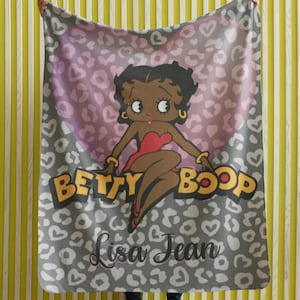 Personalized Betty Boop Blanket: Microfiber Loveheart Throw