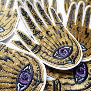 Wahrsagerin Gestickter Aufnäher Palm Reader Rune Patches für Jacke Bügelbild Magie Okkulte Vintage Halloween Gothic Witchy Tarot Abzeichen sparsam