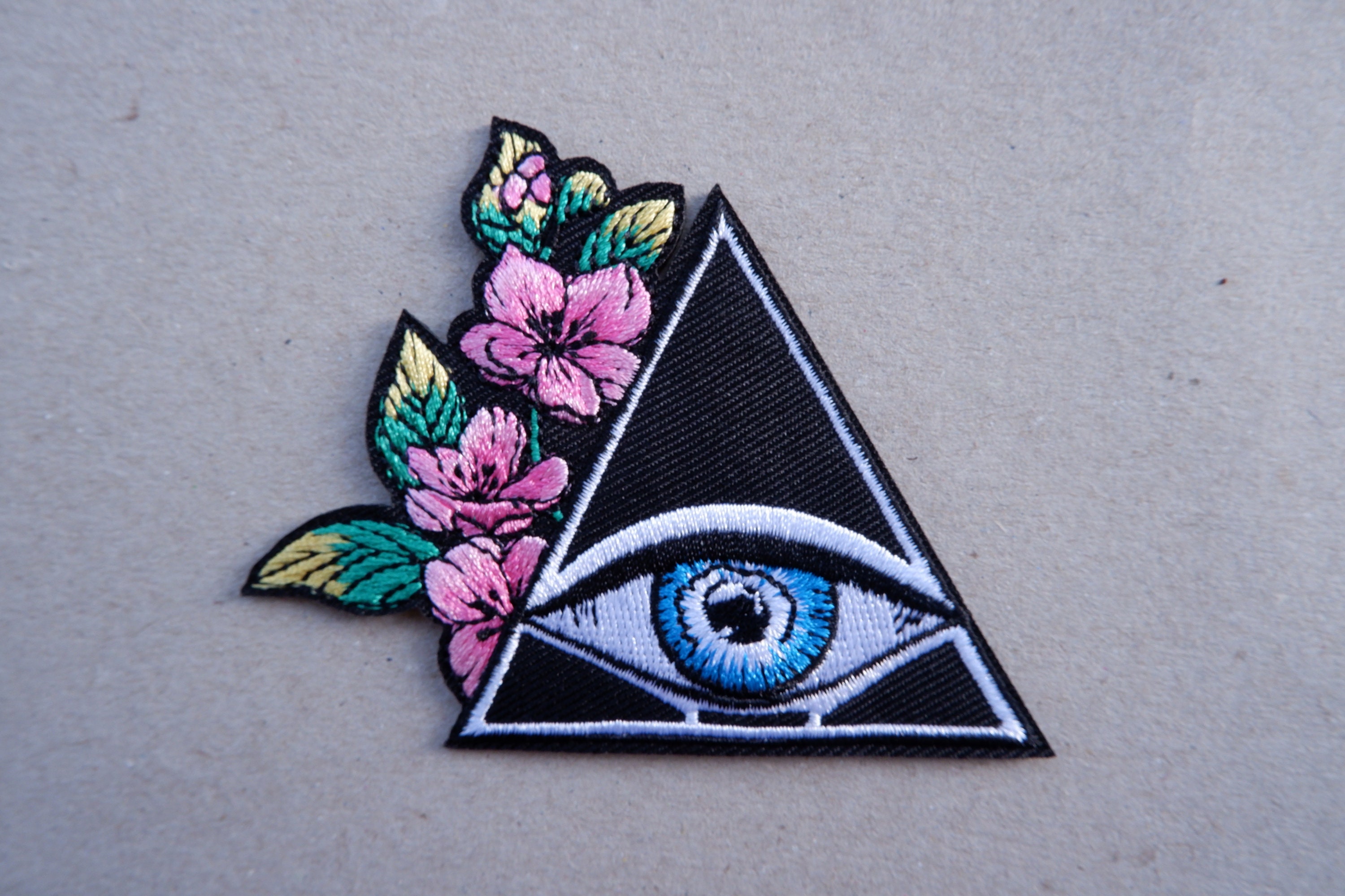 Buy Illuminati Symbol Embroidered Iron-on Patch Retro Triangle Masonic  Conspiracy Gift All Seeing Eye Hippie Badge for Jacket Back Patches Online  in India - Etsy, image size:3000x2000