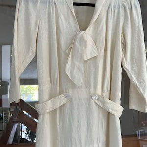 VINTAGE 1920&#39;s Silk Dress