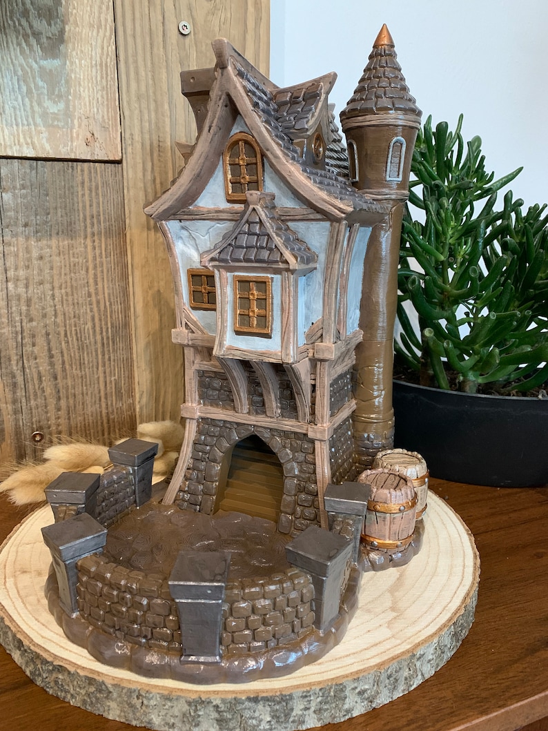 BommFu Würfelturm Schlosstreppe - Mittelalter Style Für Tabletop Spiele