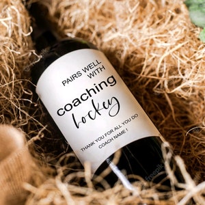 Cadeau pour entraîneur de hockey Etiquette de vin de Noël Se mariera bien avec un entraîneur Cadeau de remerciement Entraîneur sportif personnalisé Etiquette de vin Cadeau personnalisé pour entraîneur