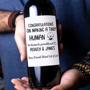 Cadeau voor nieuwe ouders Nieuwe mama Nieuwe papa Nieuwe ouders wijn Kraamcadeau Aangepast label Welkom bij het ouderschap Gefeliciteerd met het maken van een klein mensje