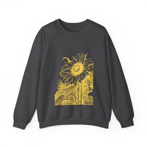 Sunflower Sweatshirt: Minimalist Floral Design, Garden Lover Gift