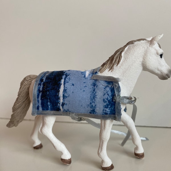 Toy Horse Stable Blanket