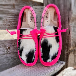 Fuzzy pink online shoes