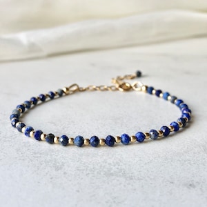 Pulseira de Lápis-Lazúli e Contas de Ouro | Pulseira de Lápis-Lazúli, joias artesanais para mulheres, pulseira minimalista para ela, joias delicadas de lápis-lazúli