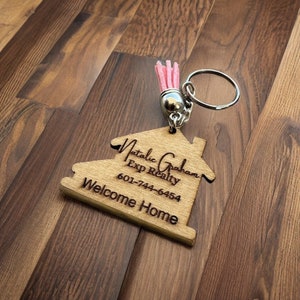 Personalized Wood Realtor Keychains, Home Buyer Gift, Closing Gift, Buyer Gift, Realtor Gift to Buyer, Home Owner Keychains from Realtor