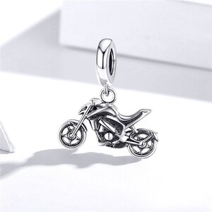 Fascino motociclistico per braccialetto Pandora, fascino di design per braccialetto, regali di compleanno per lei immagine 3
