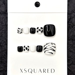 Press On Toe Nails Black and White Zebra Stripes Handmade False Toe Nails 10pc