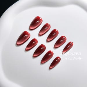 Deep Red Cat Eye Almond Handmade Press On Nails 10pc