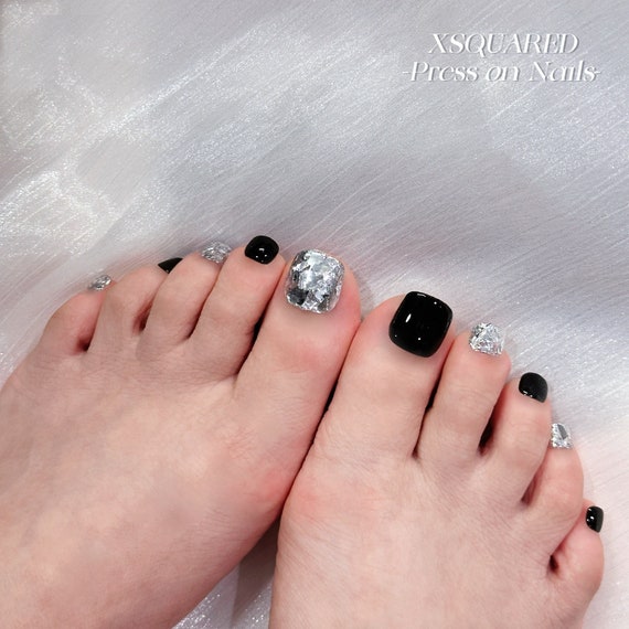 Pin by Sheena on Wedding stuff | Cute toe nails, Wedding nails, Toe nails