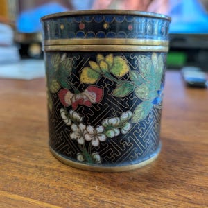 Antique Chinese Cloisonne Covered Round Blue Floral Trinket Tea Jar Box