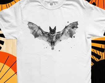 Gothic Fledermaus Shirt: Halloween Tinte Kunst auf Comfort Colors Shirt
