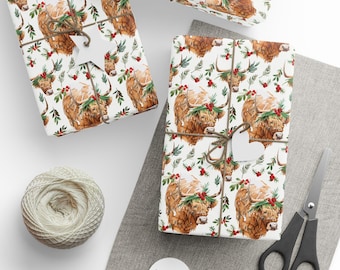 Watercolor Highland Cow Christmas Wrapping Paper: Rustic Mistletoe Gift Wrap