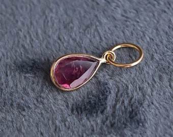 Ciondolo pendente in oro massiccio 18k con zaffiro rosa intenso, ciondolo fatto a mano in pietra preziosa naturale, ciondoli in oro puro / 12x6x3 MM